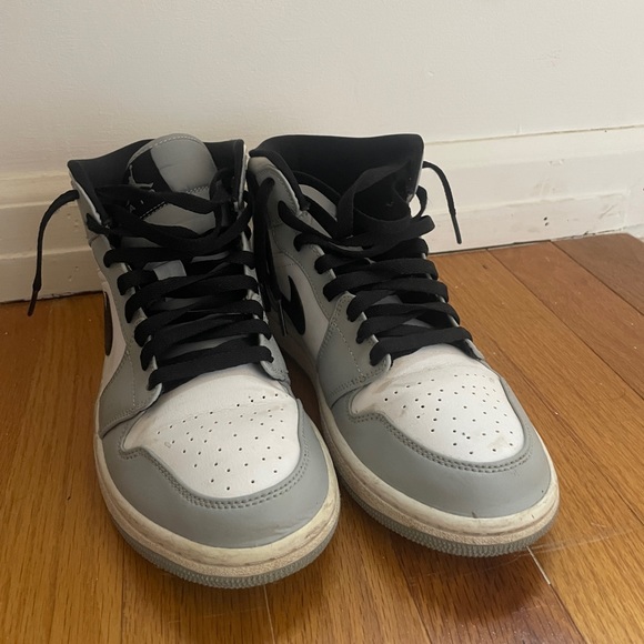 Jordans - Picture 4 of 6